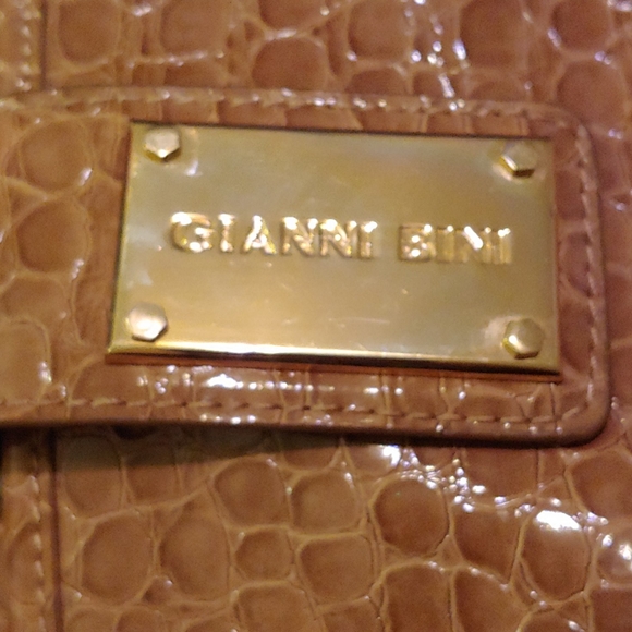 🔷Gianni bini tan purse nwt - Picture 5 of 7